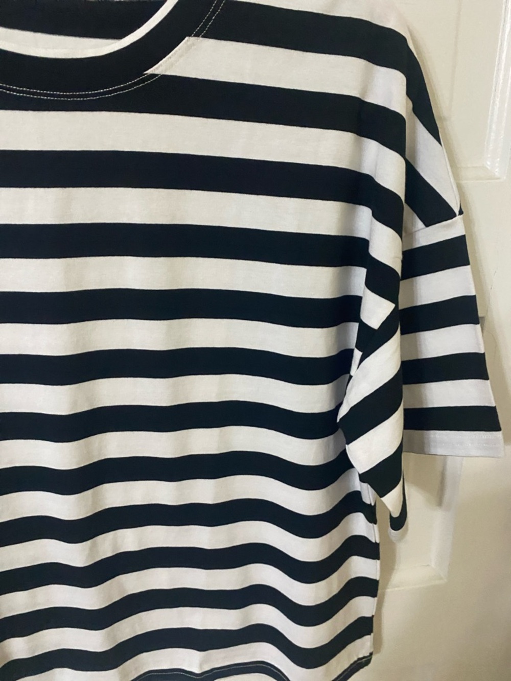 Striped Boxy Crewneck Top - Black & White - Picture 8 of 9